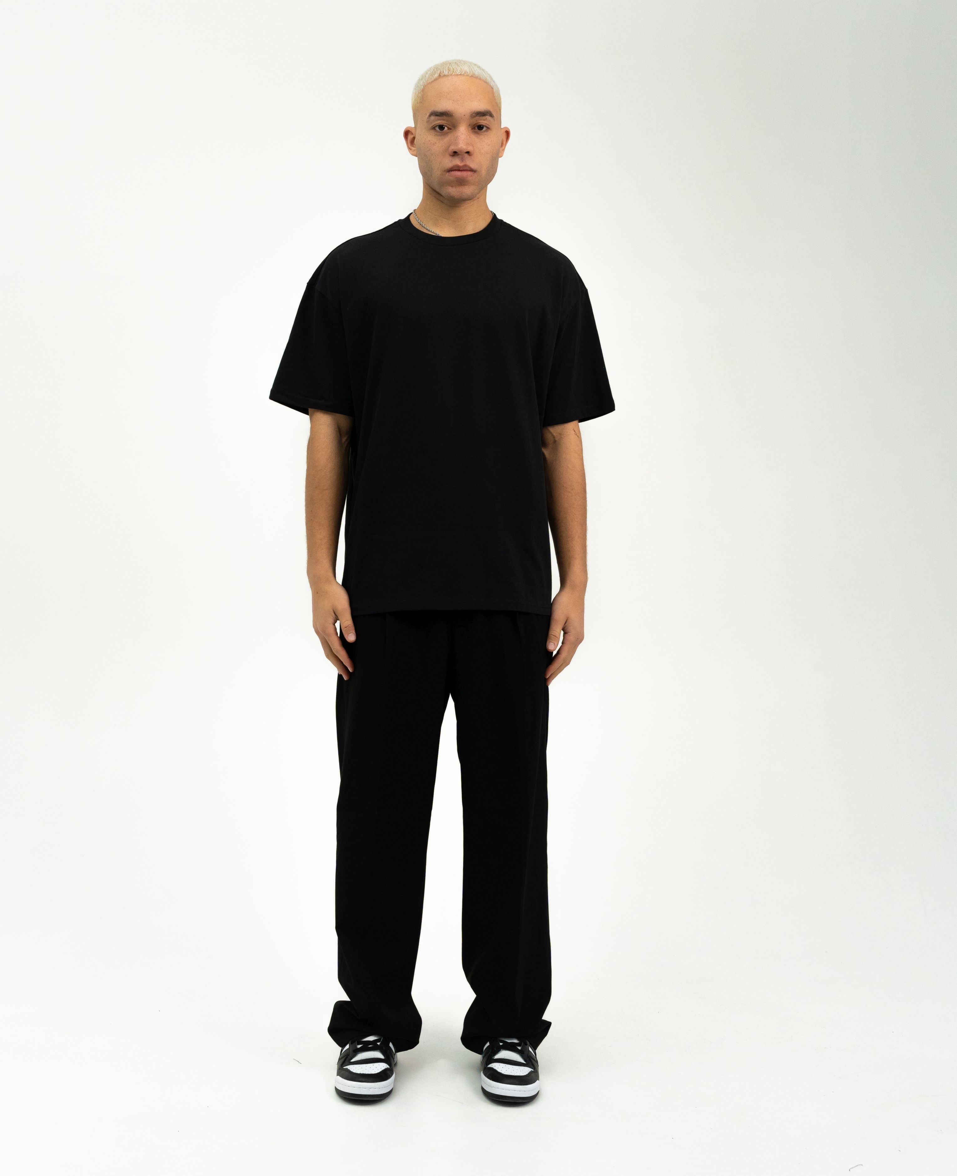 Garou X THE HUNT IS ON - One Punch Man Oversize T-Shirt