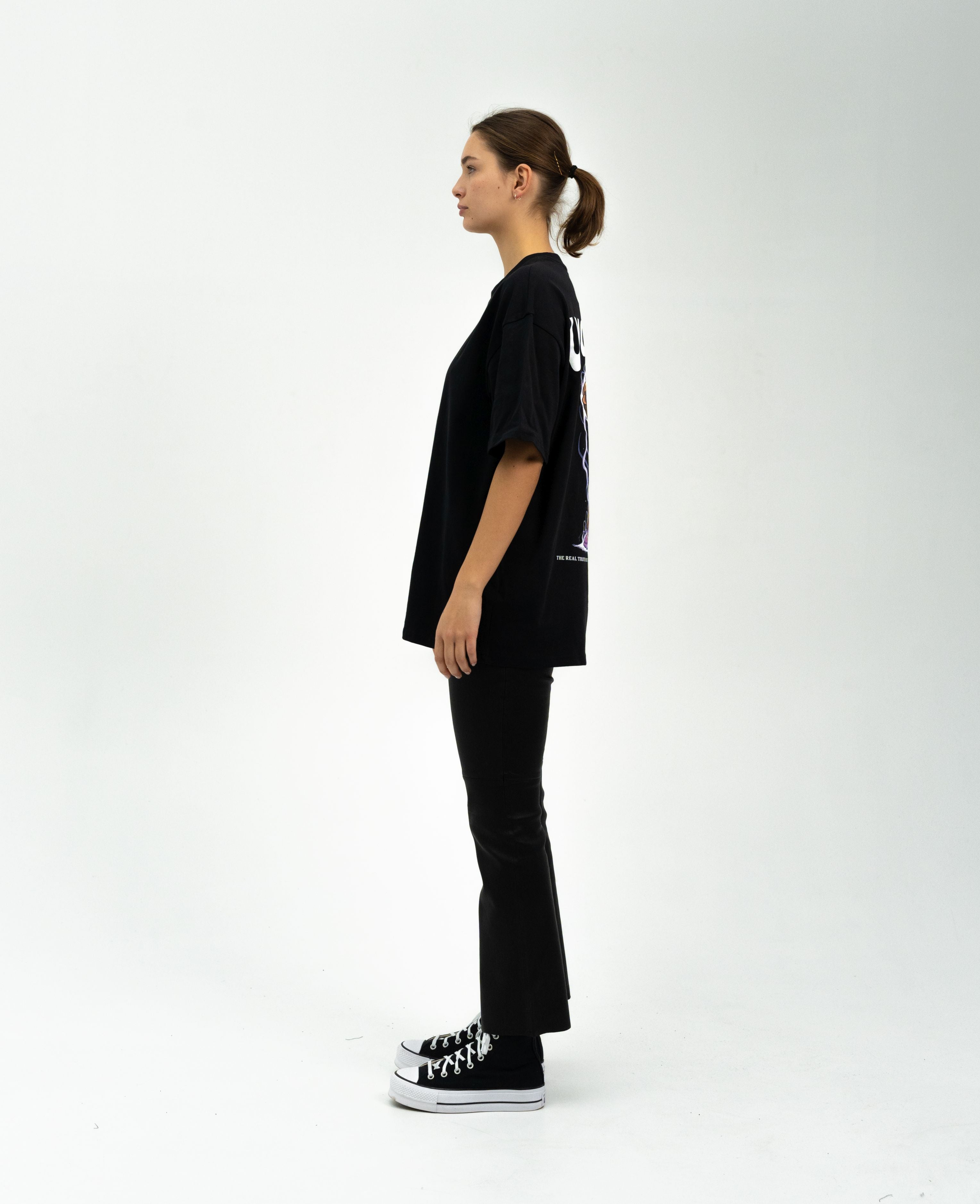 Biscuit X Unchained - BAKI Oversized T-Shirt